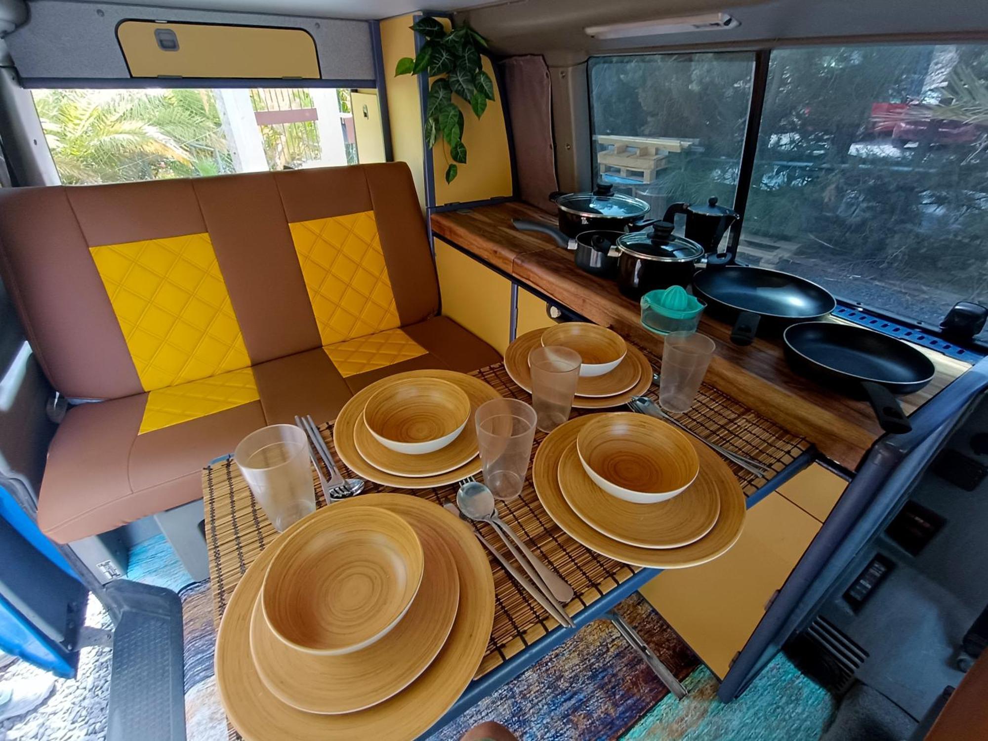 Furgoneta Camper La Gomera 2 Сан-Себастьян-де-ла-Гомера Экстерьер фото